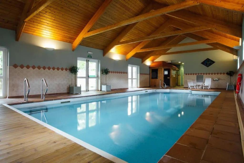 Barn Cottage - Family-Friendly Cottage With Heated Indoor Pool Гейверфордвест Екстер'єр фото